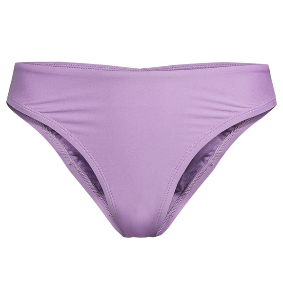 Swimsuit Top and Bottom - Picture 15 of 15